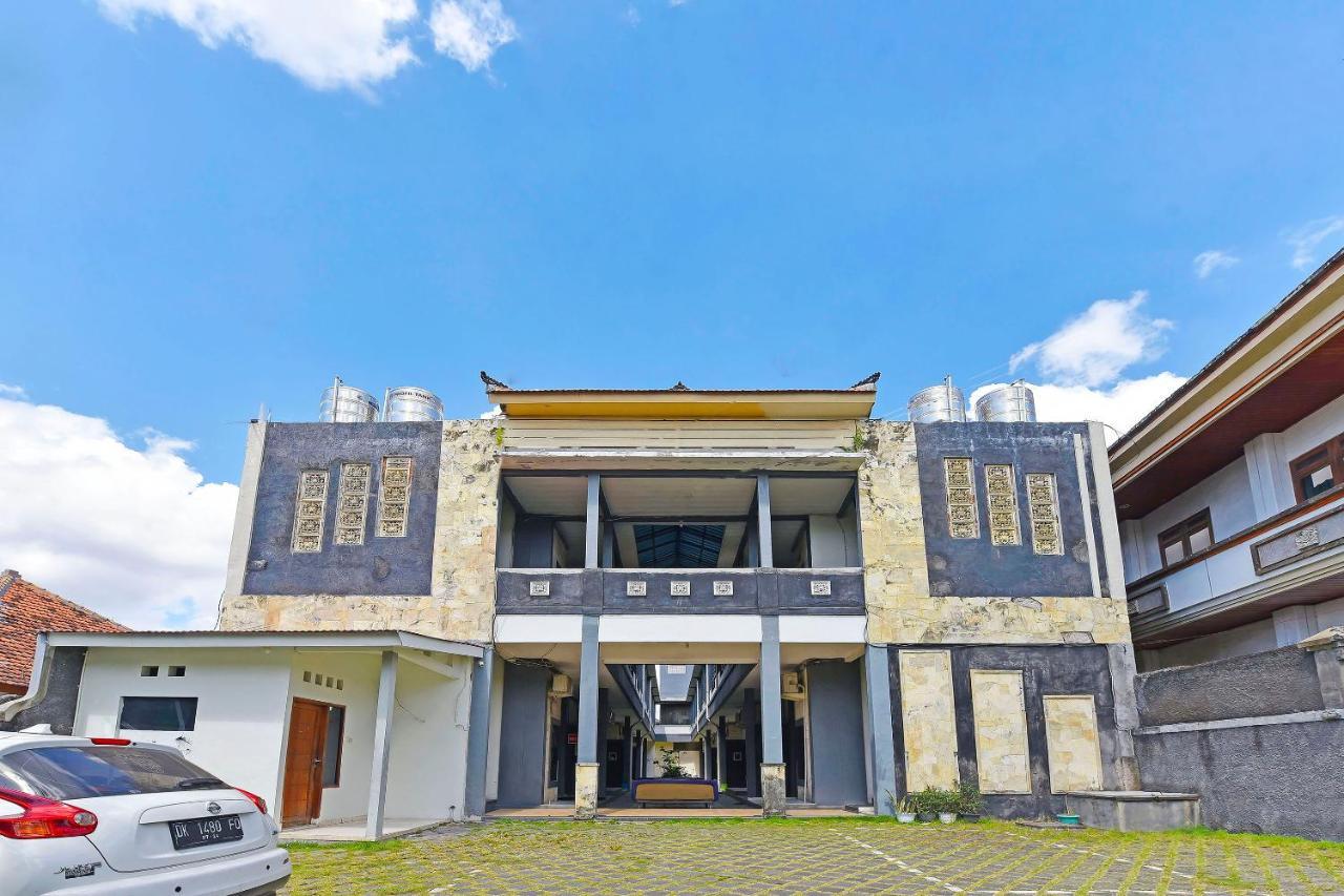 Super Oyo 91495 Hotel Indah Residence Denpasar  Luaran gambar