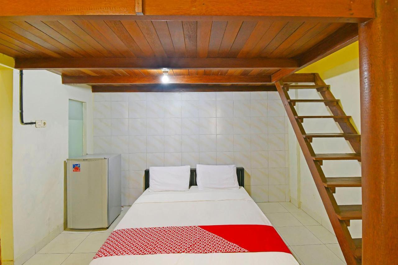 Super Oyo 91495 Hotel Indah Residence Denpasar  Luaran gambar