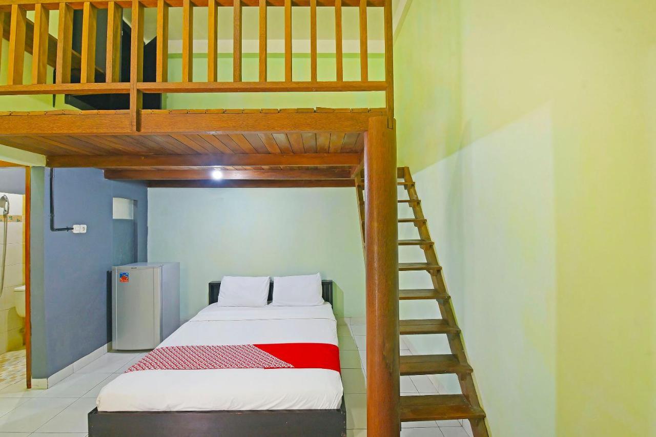Super Oyo 91495 Hotel Indah Residence Denpasar  Luaran gambar