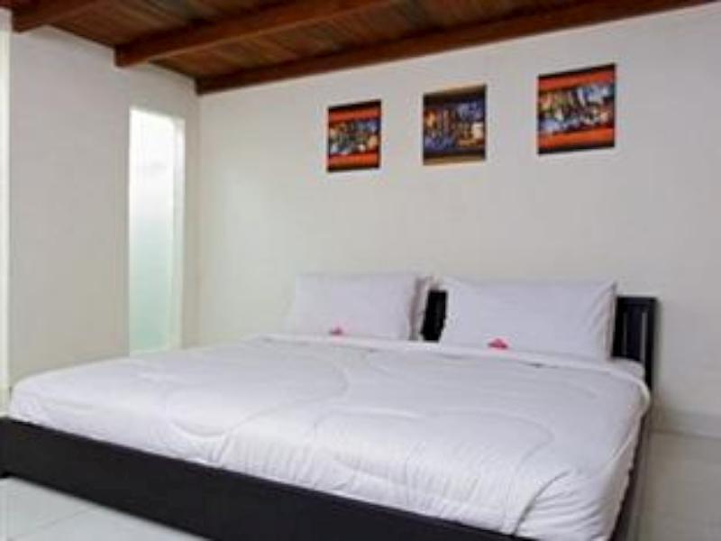 Super Oyo 91495 Hotel Indah Residence Denpasar  Luaran gambar